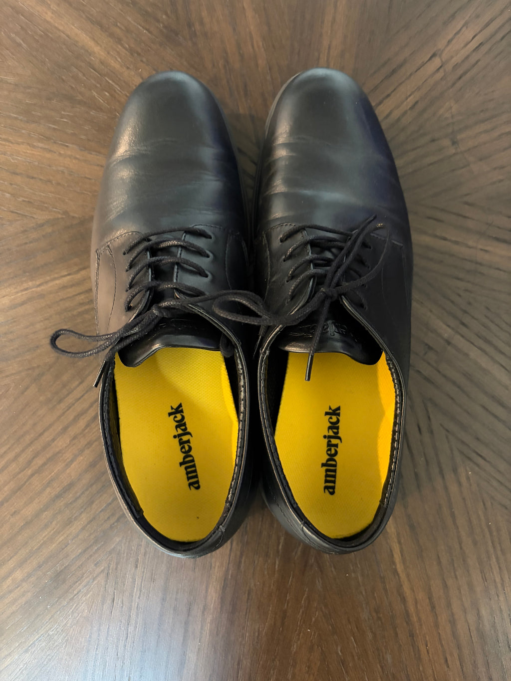 Black amberjack dress shoes